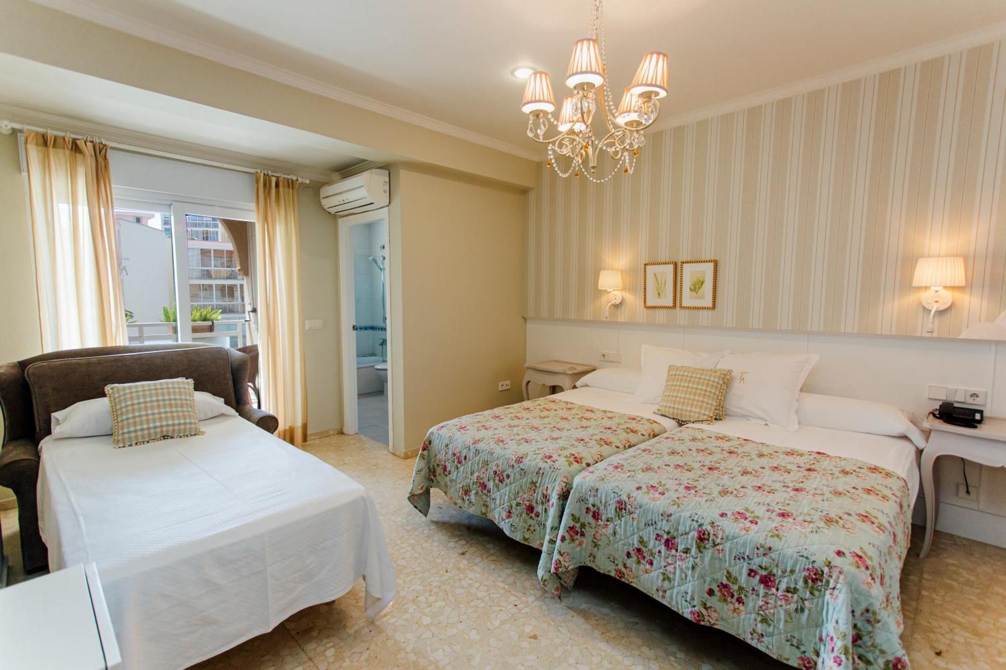 Hotel Los Angeles Denia Ruang foto