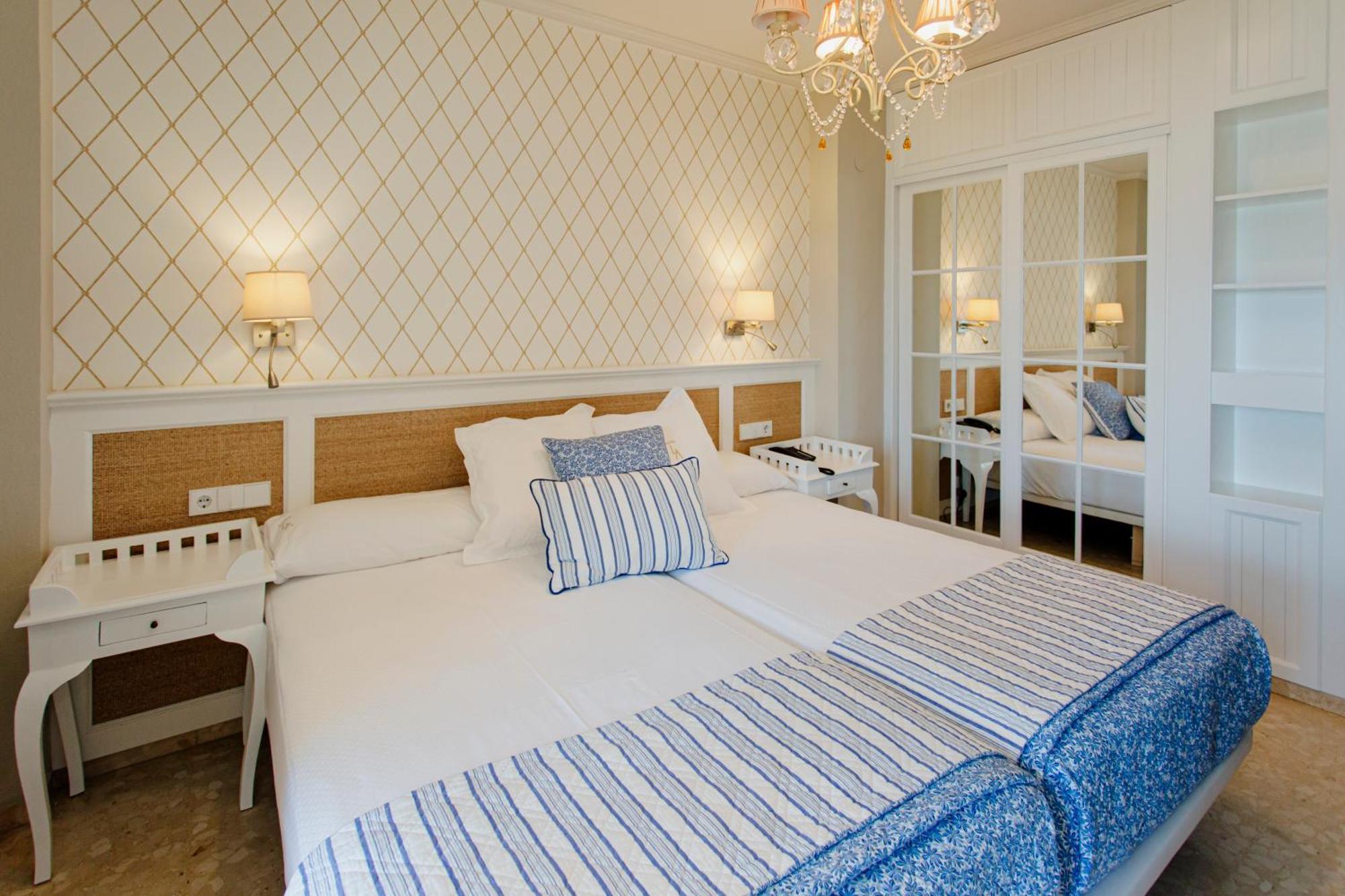 Hotel Los Angeles Denia Ruang foto